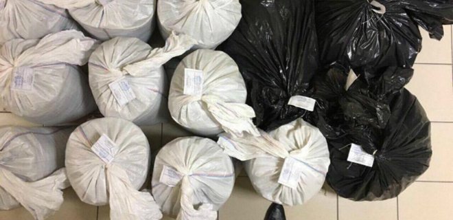 В Кувейт хотели отправить контрабандой 92 кг амфетамина - Лысенко - Фото