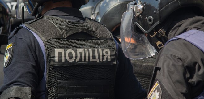 Полиция начала массовую облаву на организаторов договорных матчей - Фото