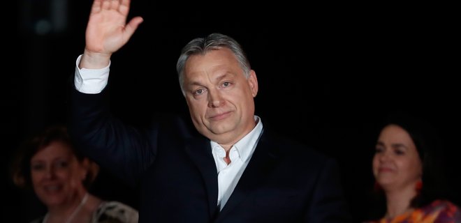 Европарламент одобрил санкции против Венгрии - Фото