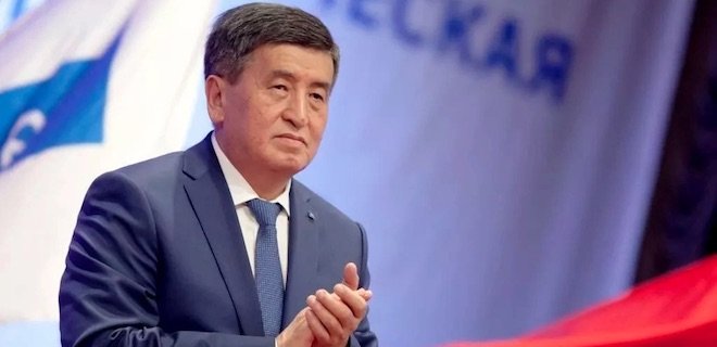 Президент Кыргызстана заявил о готовности уйти в отставку - Фото