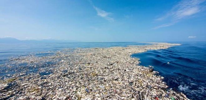 Большое пятно мусора в Тихом океане уже в три раза больше Франции - Фото