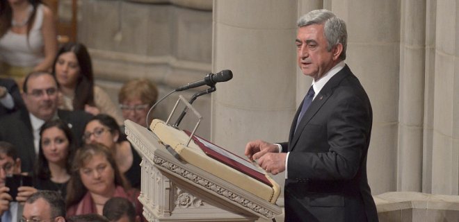 В Армении оппозиция добилась отставки премьер-министра - Фото