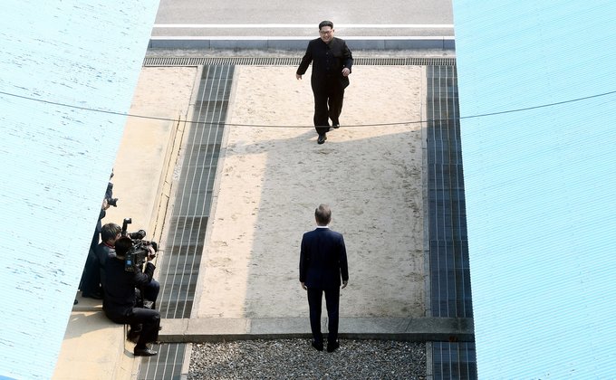 Как прошли исторические переговоры лидеров двух Корей: фото