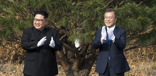 Президент Южной Кореи посетит Пхеньян в 2018 году - СМИ - Фото
