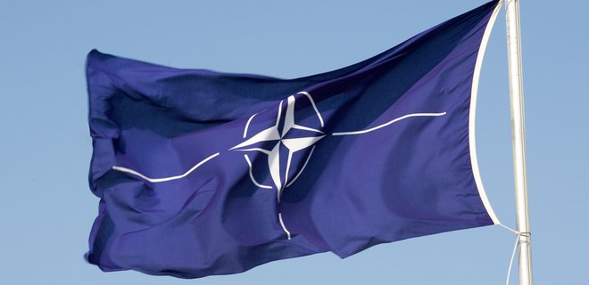 НАТО: Венгрия - ценный член Альянса, Украина - один из партнеров - Фото