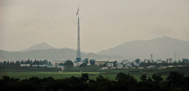 КНДР обещает предупреждать о проведении ракетных испытаний - Фото