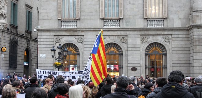 Арестованные лидеры Каталонии прошли в парламент Испании - Фото