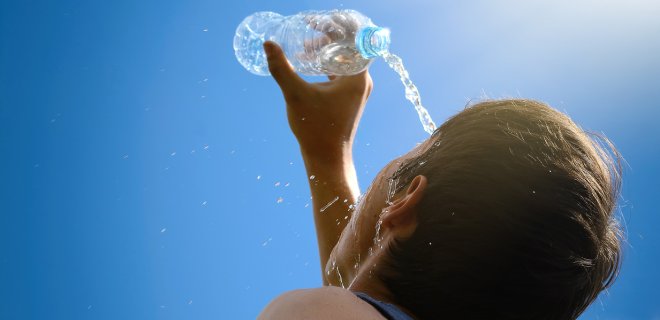 Миф о холодной воде: Супрун посоветовала, как охлаждаться в жару - Фото