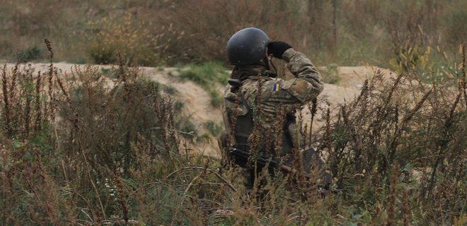 В Донбассе военный подорвался на взрывчатке: состояние тяжелое - Фото