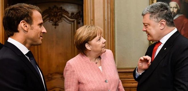 В Германии начались переговоры Порошенко, Меркель и Макрона: фото - Фото