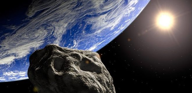 NASA предупредило о приближении к Земле двух крупных астероидов  - Фото