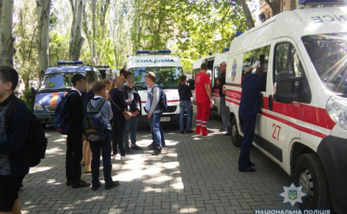 Более 30 учеников николаевской школы отравились неизвестным газом