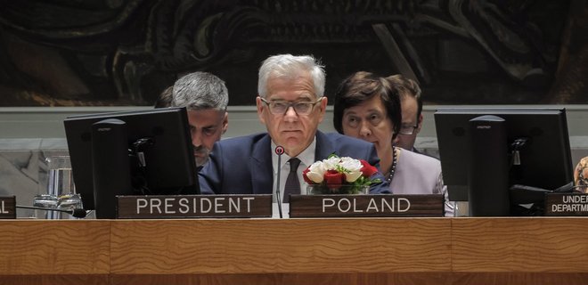 Польша в ЕС требует персональных санкций за 