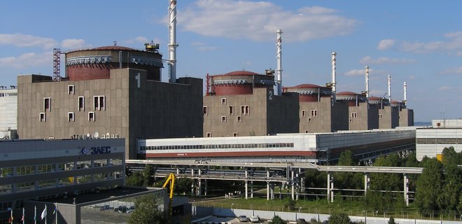 МИД об обстрелах Запорожской АЭС: Попадание в реактор равноценно применению атомной бомбы - Фото