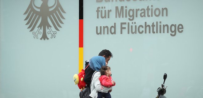 Германия разрабатывает новый план по предоставлению убежища - Фото