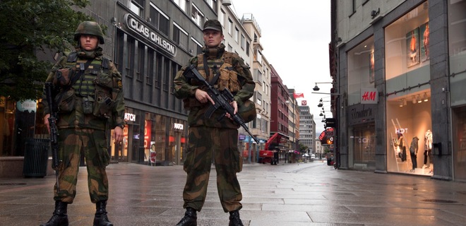 Осло просит США удвоить численность своего военного контингента - Фото