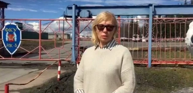 Омбудсмену не дали увидеться с Сенцовым: видео из тюрьмы - Фото