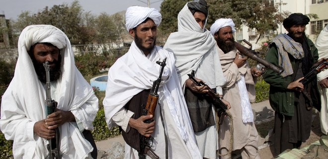 Талибы захватили базу в Афганистане, убив не менее 45 военных - Фото
