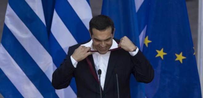 Премьер-министр Греции впервые надел галстук: фото - Фото