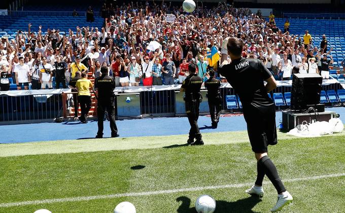 Голкипер луганской "Зари" стал игроком мадридского "Реала"