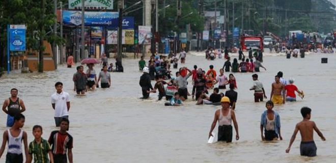 Наводнение в Мьянме оставило без крова более 50 тысяч человек - Фото