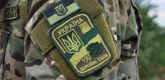 Герои Украины: за боевые заслуги награждены двое украинцев - Фото