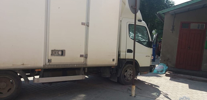 В Тернопольской области грузовик насмерть сбил 8-летнюю девочку - Фото