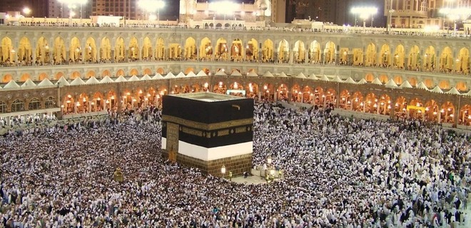 В Мекку стекаются паломники: ради хаджа прибыли уже 600 тысяч - Фото