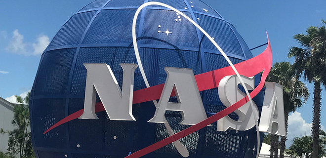 NASA хочет привлекать Украину к исследованию Луны - посольство - Фото