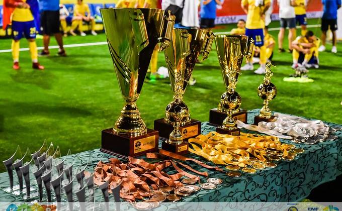 Чехи в Киеве промокли, но выиграли ЧЕ-2018 по мини-футболу - фото