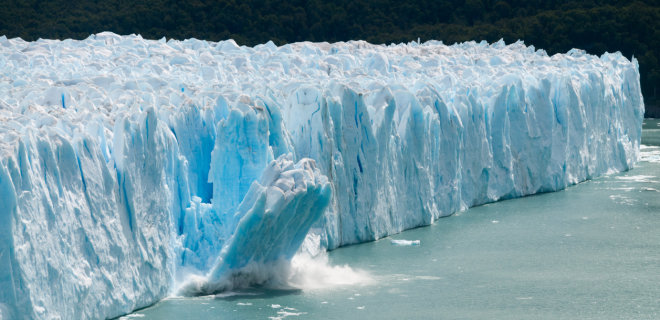 Раскололся самый большой в мире айсберг – фото со спутника - Фото