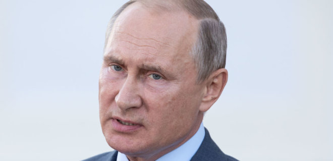 Путин незаконно приехал в Крым: Порошенко отреагировал - Фото