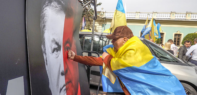 Под Радой протестуют против выборов по закону Януковича: фото - Фото
