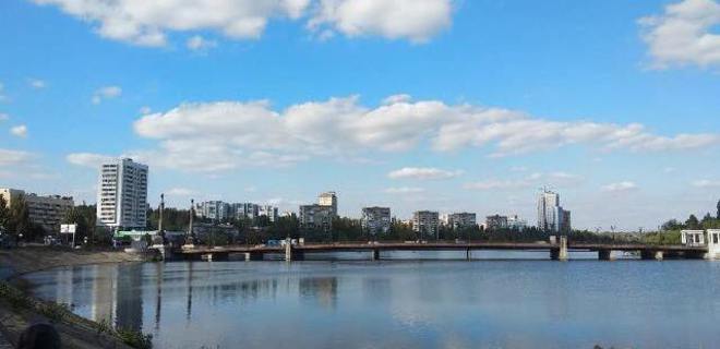 В Донецке наблюдатели ОБСЕ увидели остатки боеприпасов к РСЗО Град - Фото