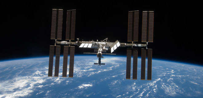 Космическая экспедиция возвращается с МКС на Землю — трансляция - Фото
