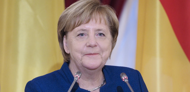 Меркель присвоили почетную докторскую степень в Гарварде - Фото