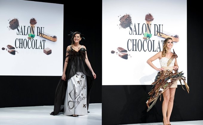 Одежда из шоколада и десерты-шедевры на Salon du Chocolate: фото