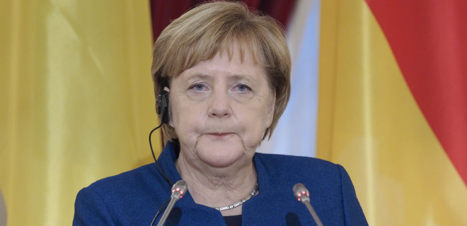 Меркель не долетела на саммит G20: сломался самолет - Фото