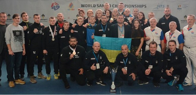 Украинцы привезли с чемпионата мира по самбо 11 наград - Фото