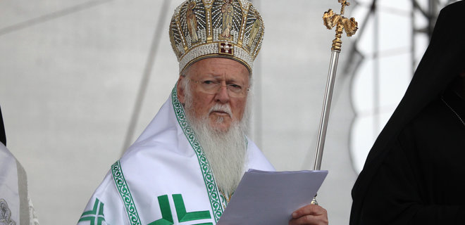 Вселенский патриархат утвердил проект устава украинской церкви - Фото