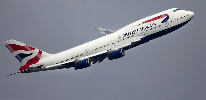 Из США в Лондон: самолет поставил рекорд по времени из-за шторма - Фото
