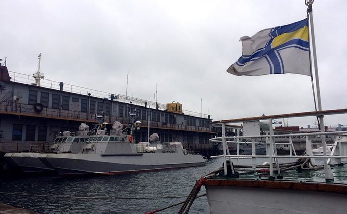В Одессу прибыли десантно-штурмовые катера Кентавр - фото