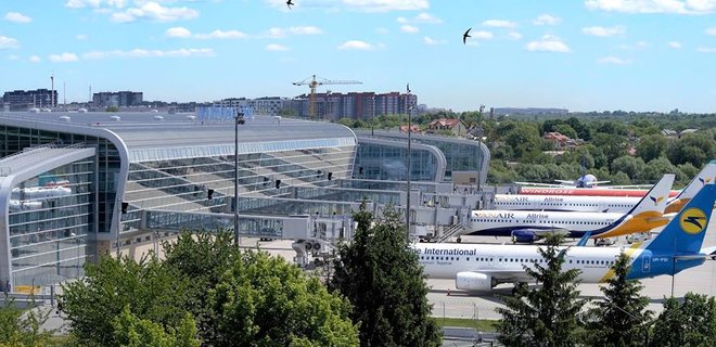 В аэропорту Львова задержали пассажира с 17 кг золота - ГФС - Фото
