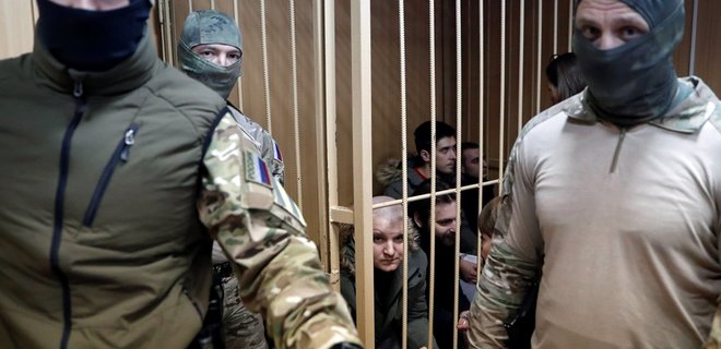 В России предъявили окончательное обвинение 24 украинским морякам - Фото