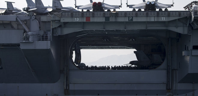 США пригрозили Китаю проходом авианосца в Тайваньском проливе - Фото