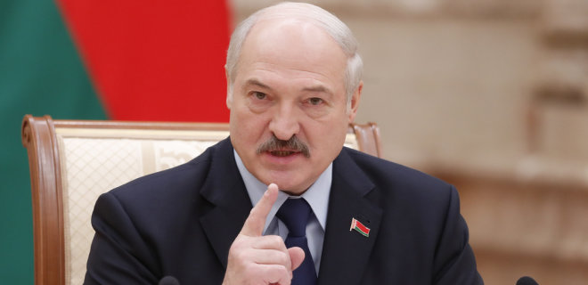 Сюр. Лукашенко назвал пандемию коронавируса хорошим уроком для наркоманов - Фото