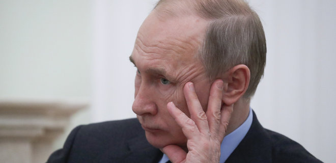В Кремле пояснили, почему Путин еще не поздравил Зеленского - Фото
