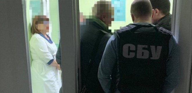 В Черкассах на взятке задержали врача - СБУ - Фото