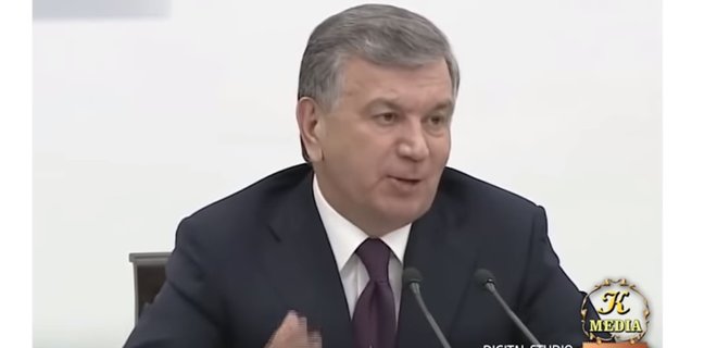 Президент Узбекистана дал полицейским полгода, чтобы похудеть - Фото