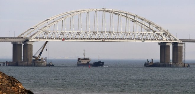 Великобритания вслед за ЕС расширила санкции против России за Керченский мост: список - Фото